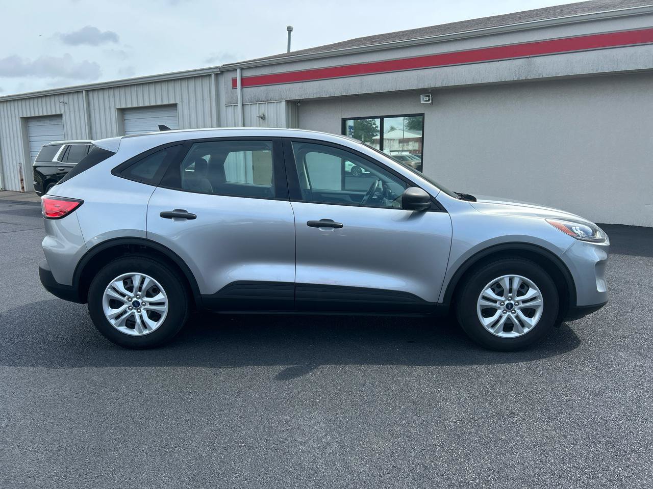Used 2021 Ford Escape S FWD image 4