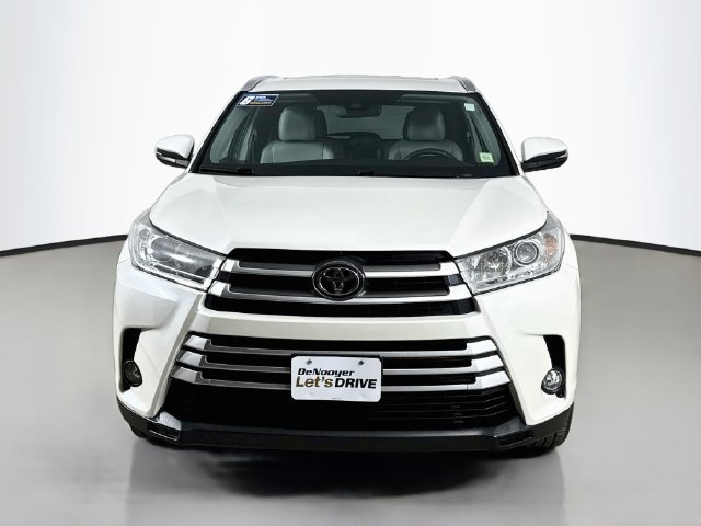 Used 2019 Toyota Highlander XLE AWD/4WD image 8