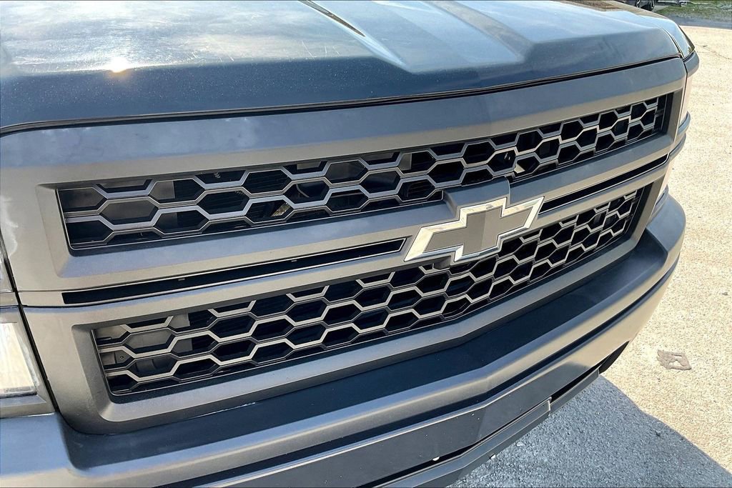 Used 2015 Chevrolet Silverado 1500 W/T w/ Black Out Edition image 28