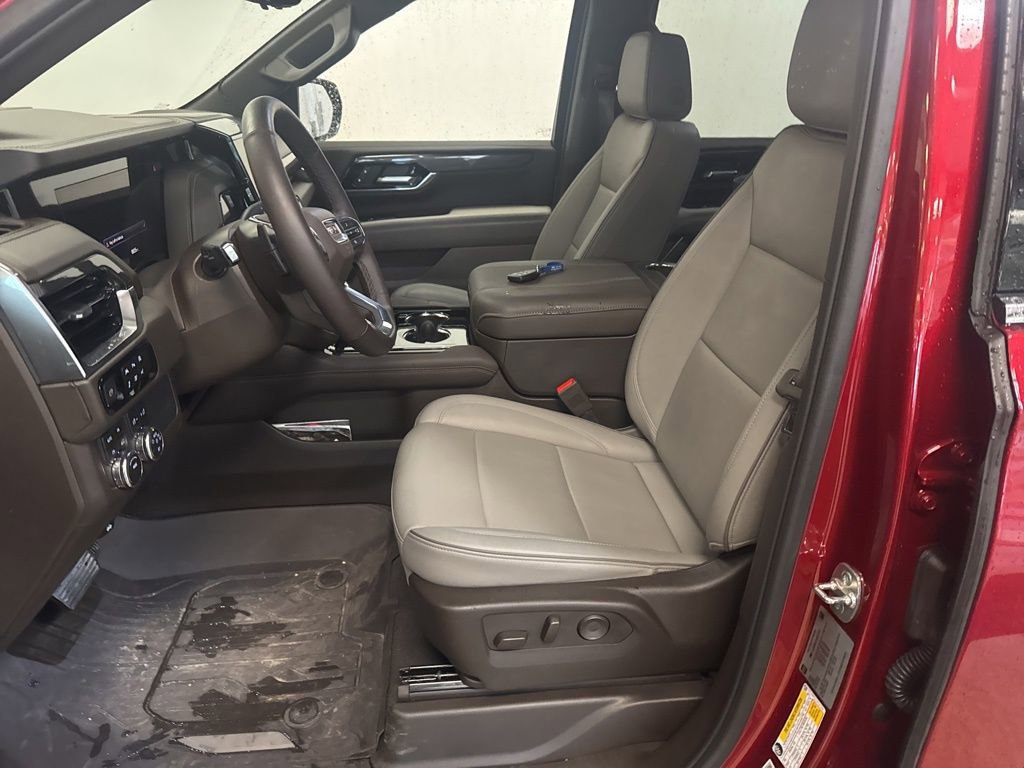 Certified 2025 GMC Yukon Elevation w/ Technology Package image 14