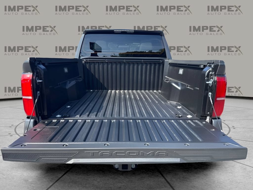 Used 2026 Toyota Tacoma SR5 AWD/4WD image 25