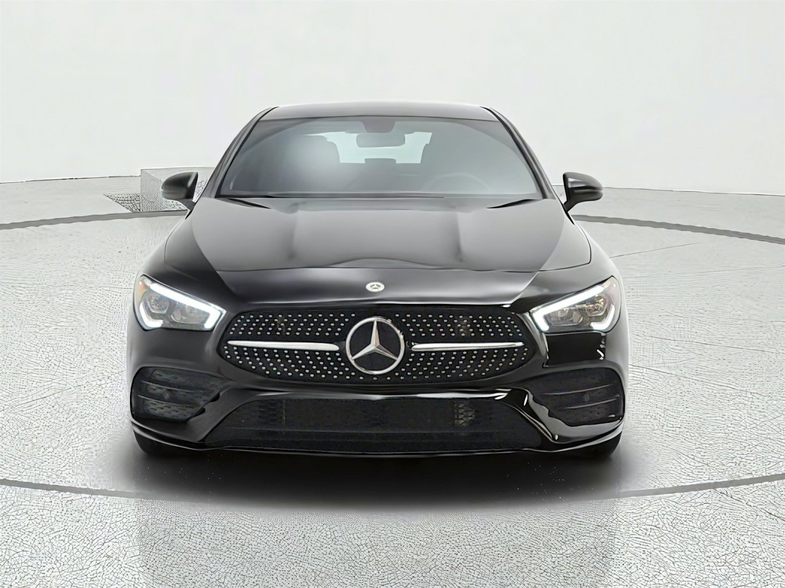 Used 2023 Mercedes-Benz CLA 250 image 2