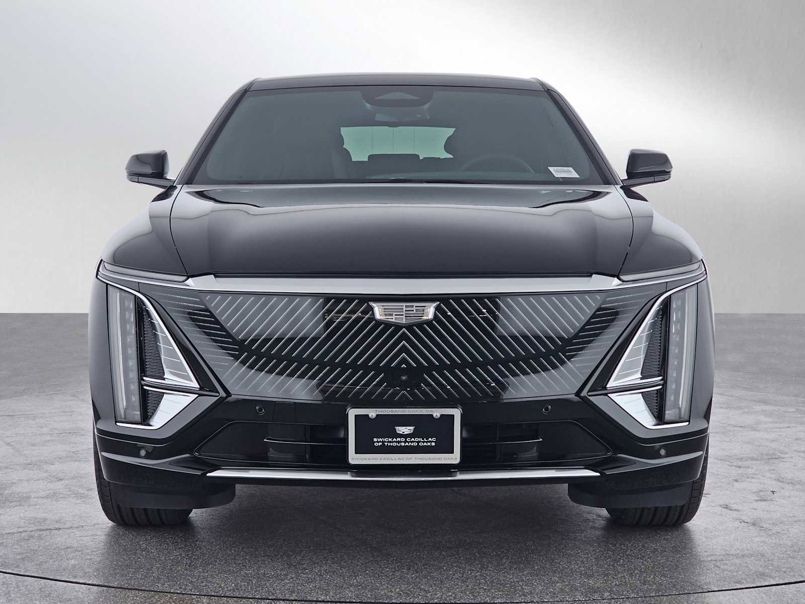 New 2026 Cadillac Lyriq Luxury image 8
