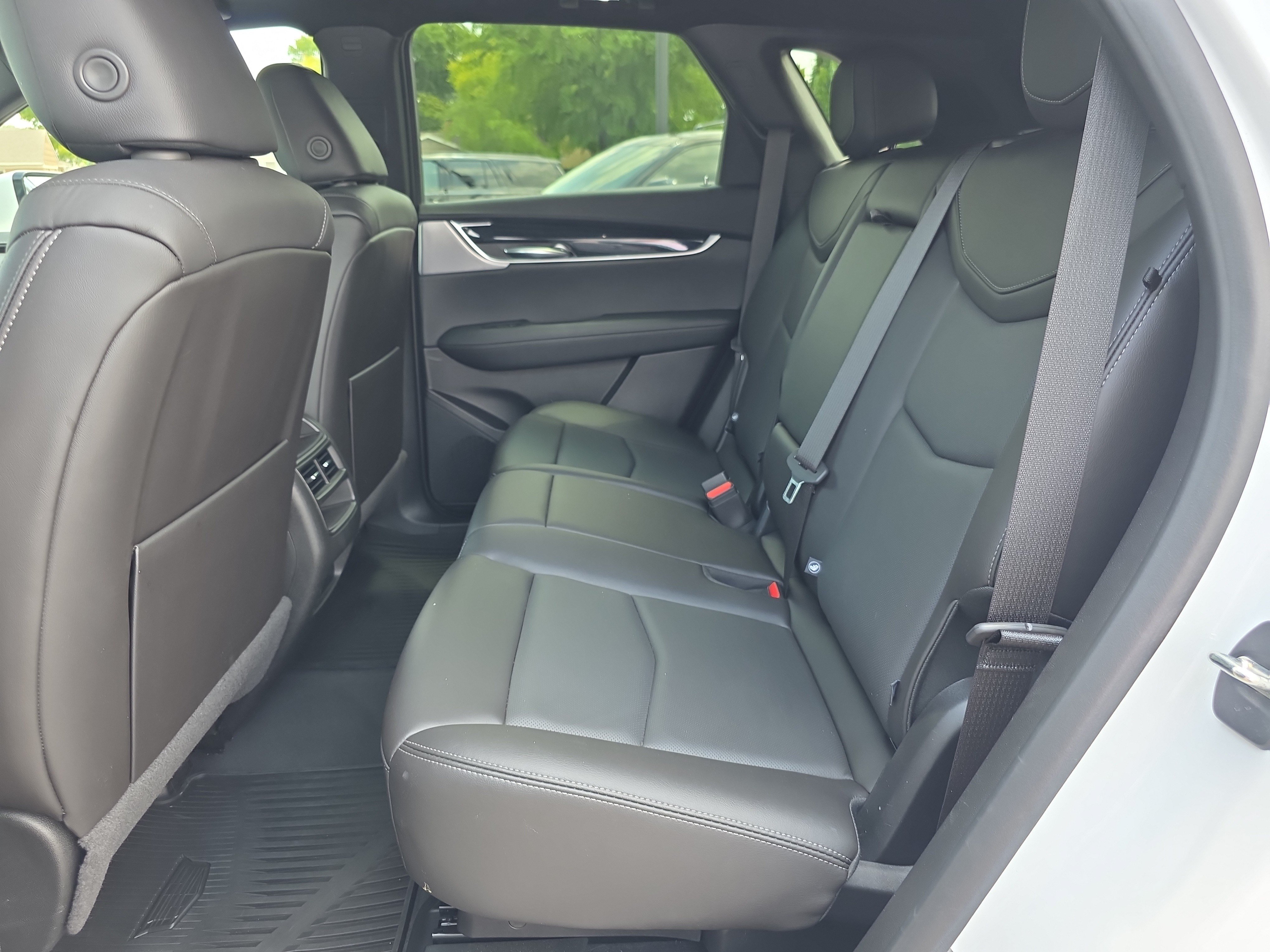 Used 2023 Cadillac XT5 Premium Luxury AWD/4WD image 11