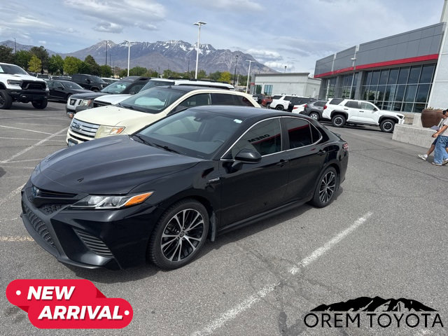 Used 2020 Toyota Camry SE FWD image 17