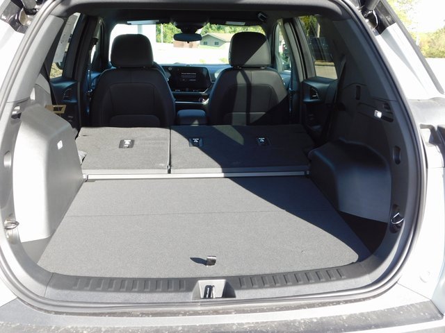 New 2026 Chevrolet Equinox LT w/ Convenience Package II image 24
