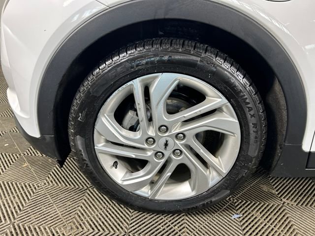 Used 2023 Chevrolet Bolt LT w/ Driver Confidence Package image 10