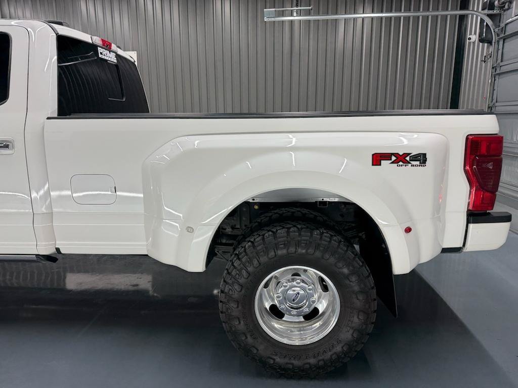 Used 2020 Ford F350 Platinum AWD/4WD image 5