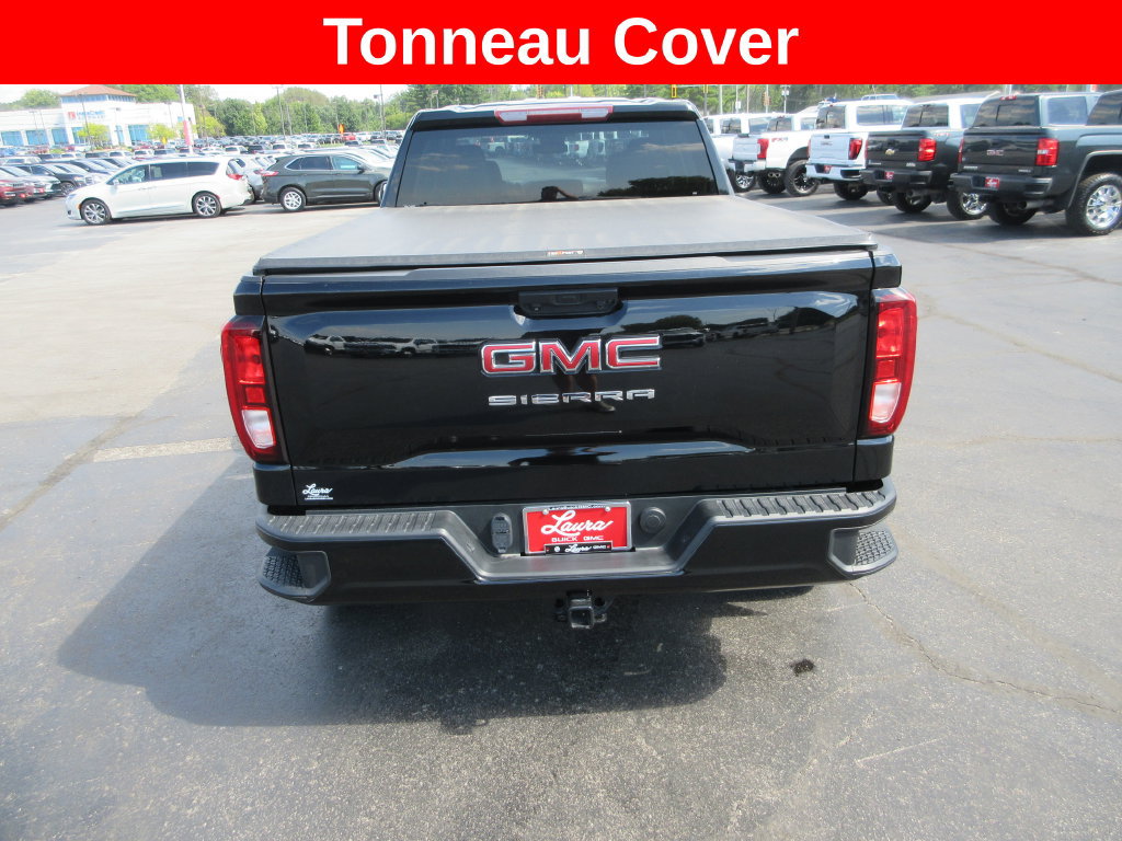 Used 2023 GMC Sierra 1500 Pro w/ Graphite Edition AWD/4WD image 7