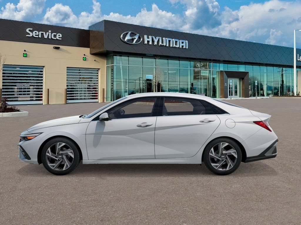New 2026 Hyundai Elantra Limited FWD image 3