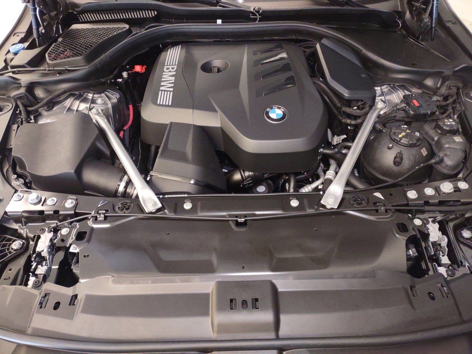 Used 2024 BMW 530i w/ Premium Package RWD image 25