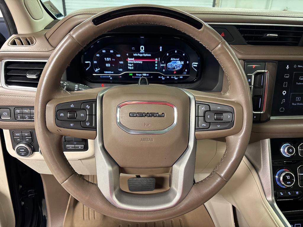 Used 2023 GMC Yukon XL Denali w/ Denali Reserve Package AWD/4WD image 36