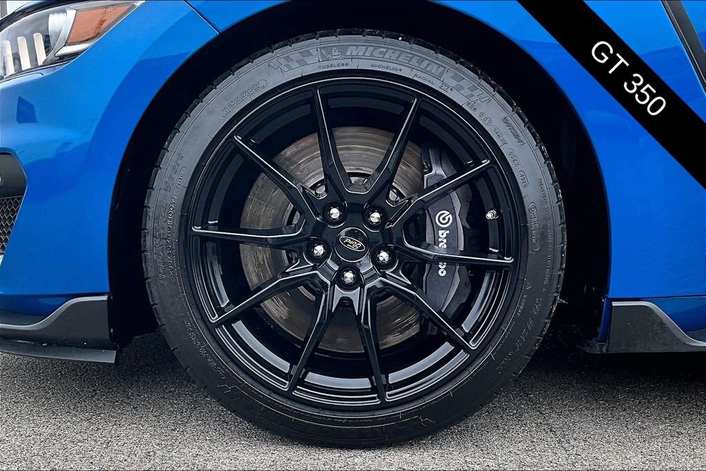 Used 2020 Ford Mustang Shelby GT350 w/ Technology Package image 31