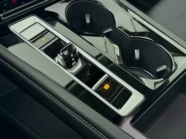 New 2026 Volkswagen Atlas SE FWD image 19