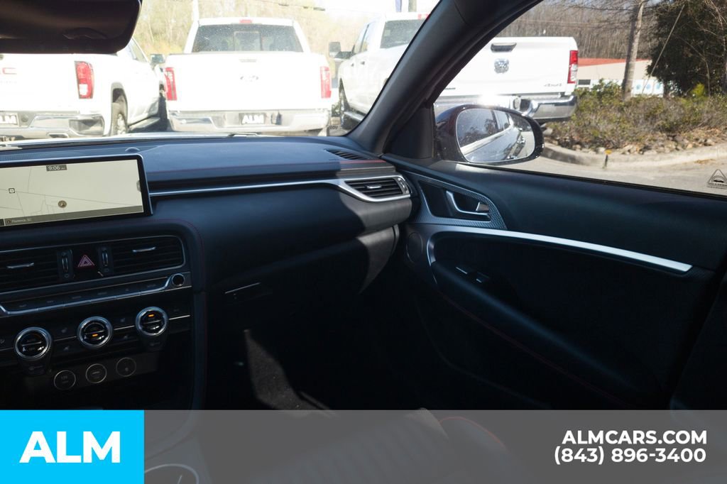 Used 2023 Genesis G70 2.0T w/ Sport Prestige Package image 20