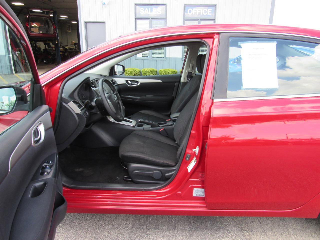 Used 2013 Nissan Sentra S FWD image 13