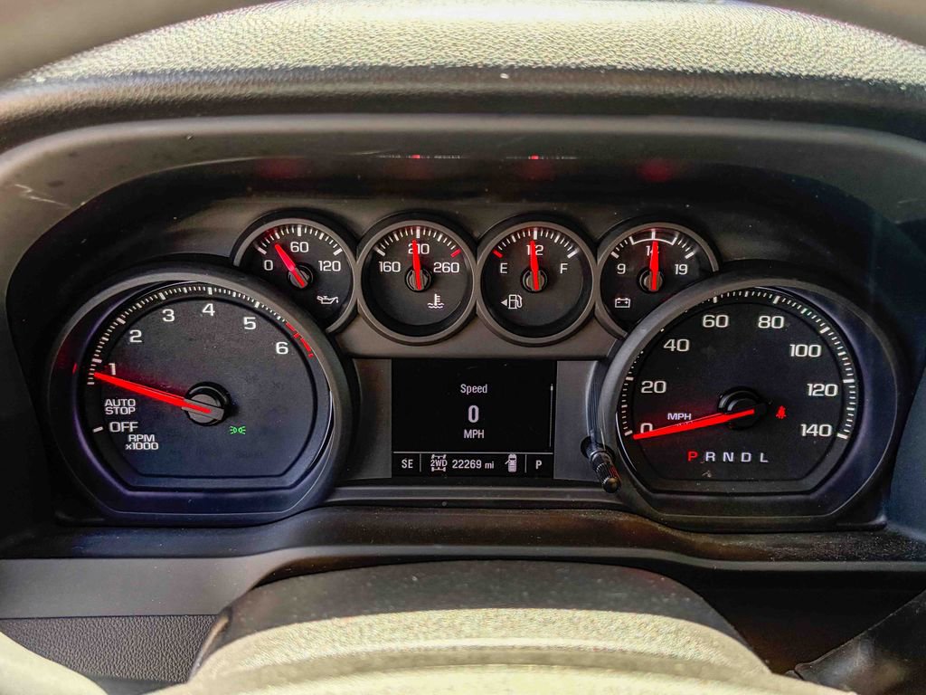 Used 2024 Chevrolet Silverado 1500 Custom w/ Turbomax Blackout Package AWD/4WD image 10