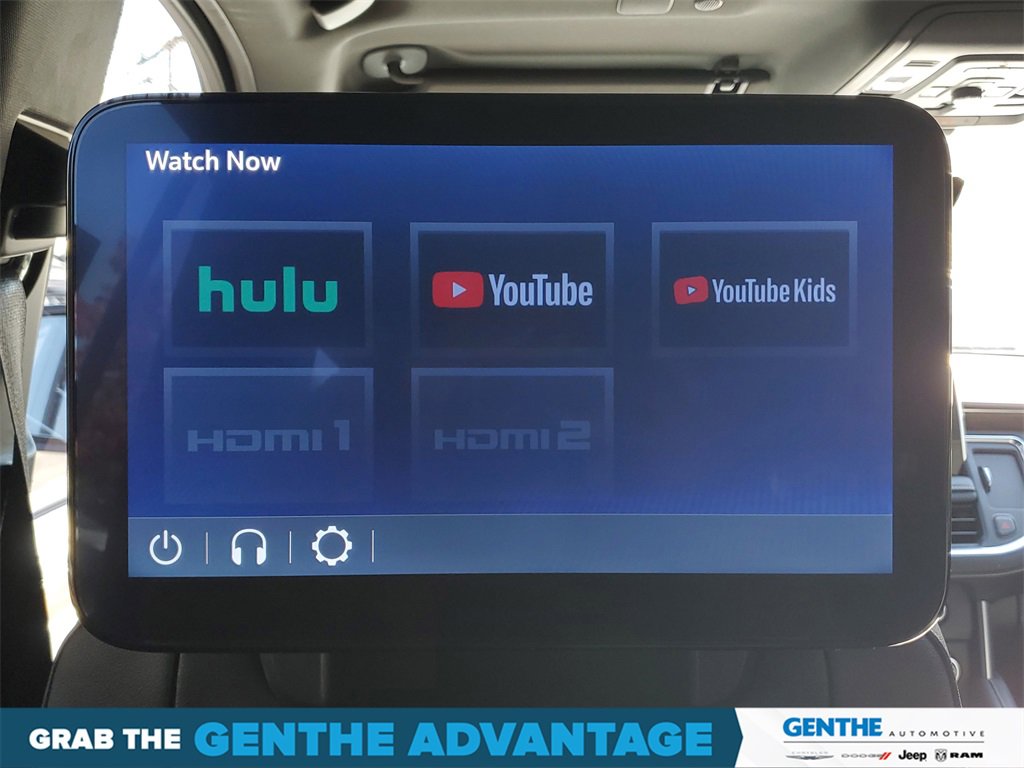 Used 2023 Chevrolet Tahoe Premier w/ Advanced Technology Package image 31