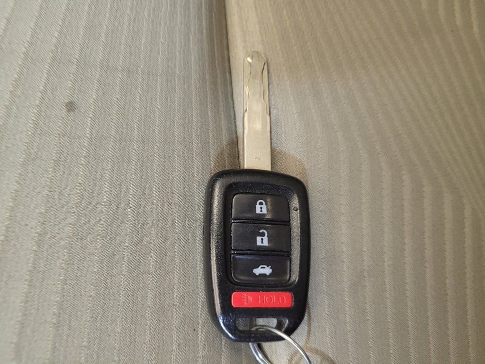 Used 2016 Honda Accord LX image 33