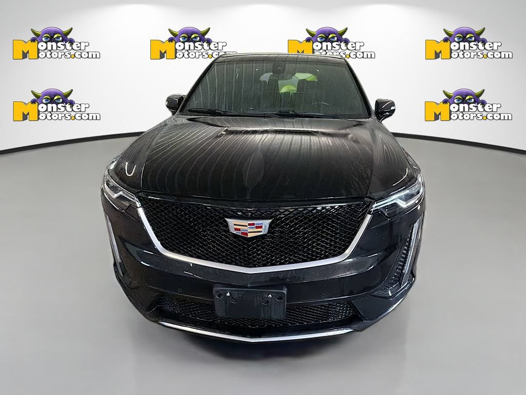 Used 2023 Cadillac XT6 Sport AWD/4WD image 2