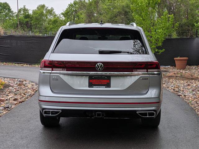Certified 2025 Volkswagen Atlas SEL Premium R-Line AWD/4WD image 4