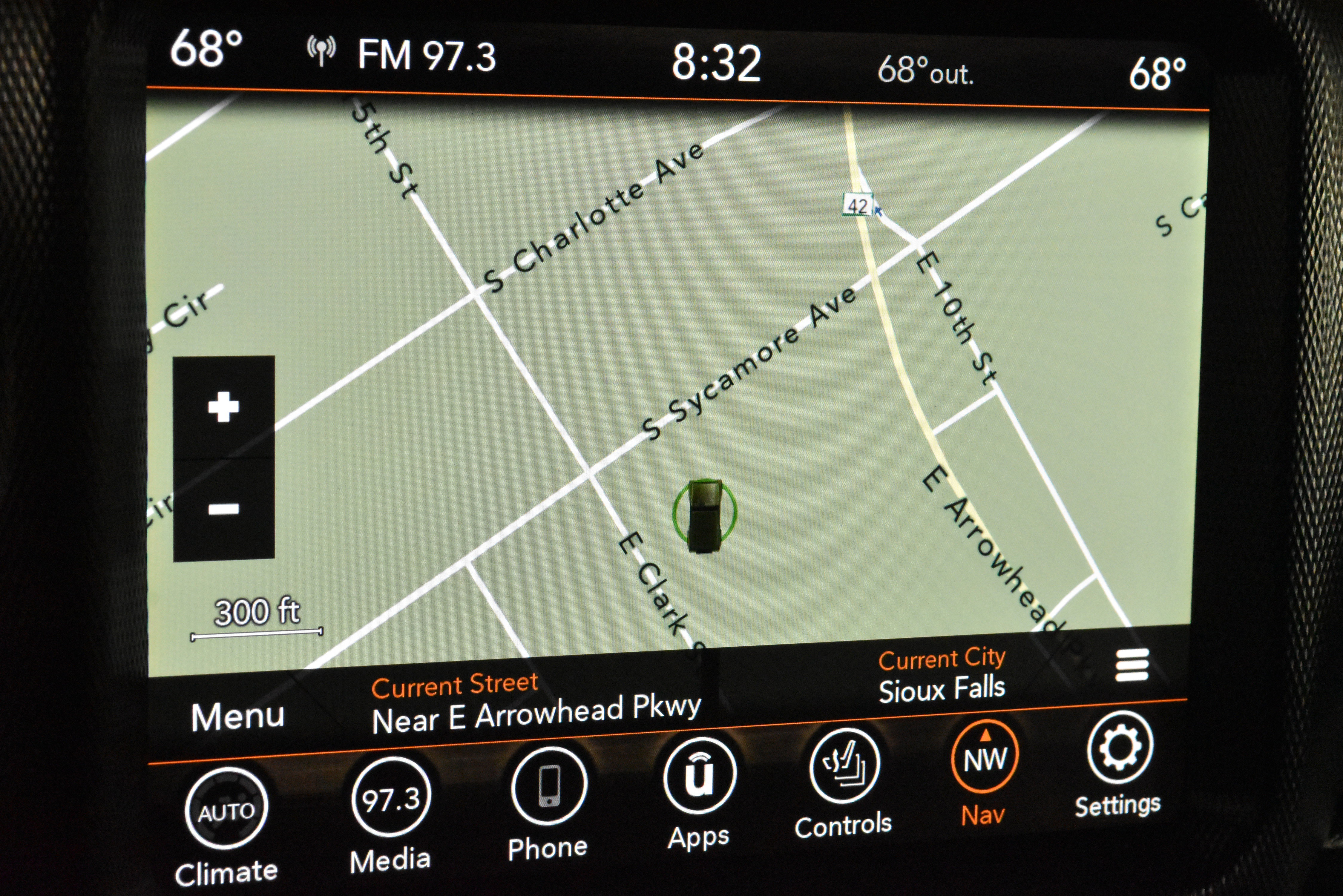 Used 2020 Jeep Wrangler Unlimited Sahara image 29