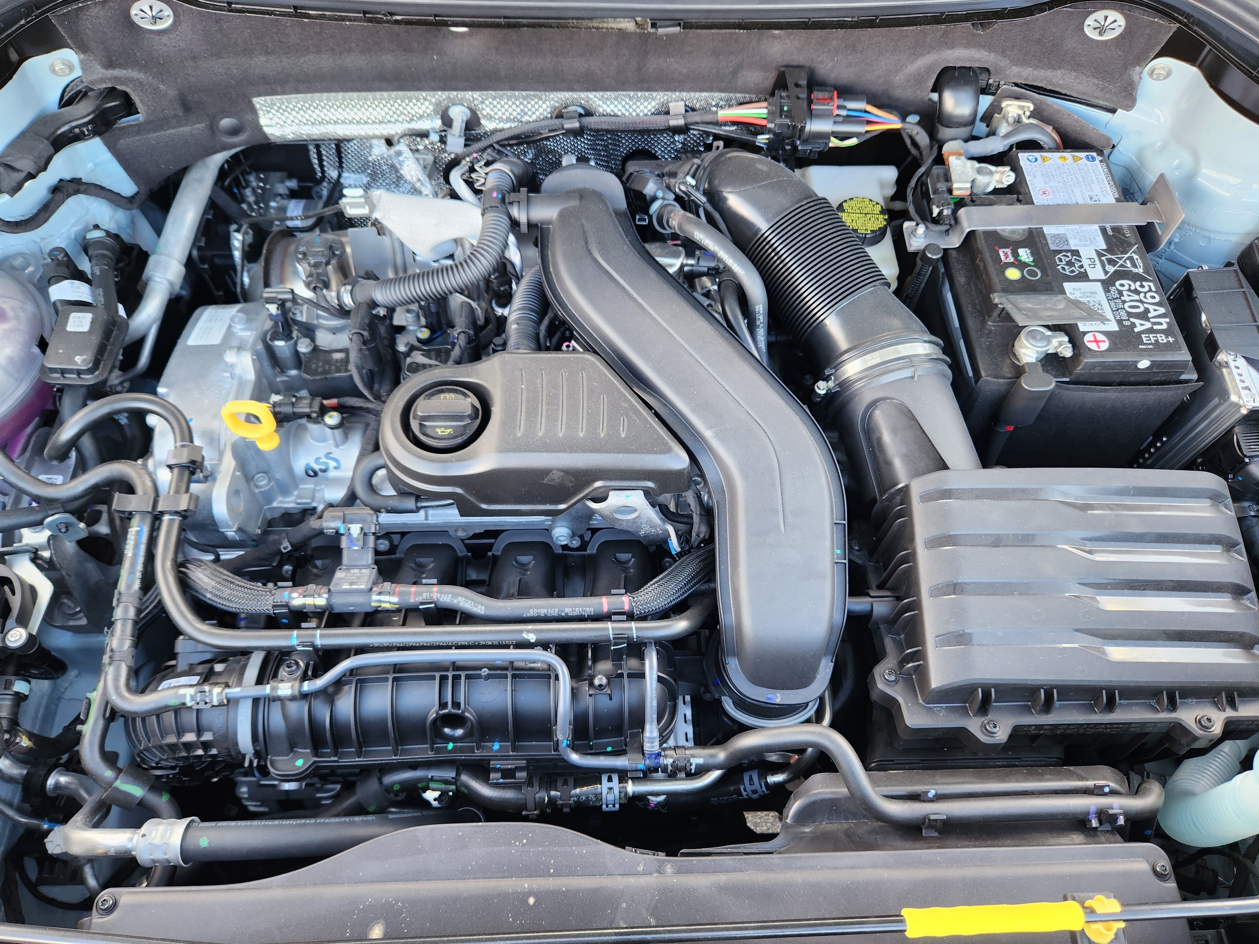 New 2026 Volkswagen Taos SE AWD/4WD image 26