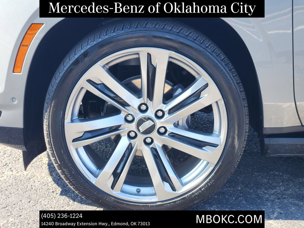 Used 2025 Cadillac Escalade Sport Platinum w/ LPO, Floor Liner Package AWD/4WD image 10