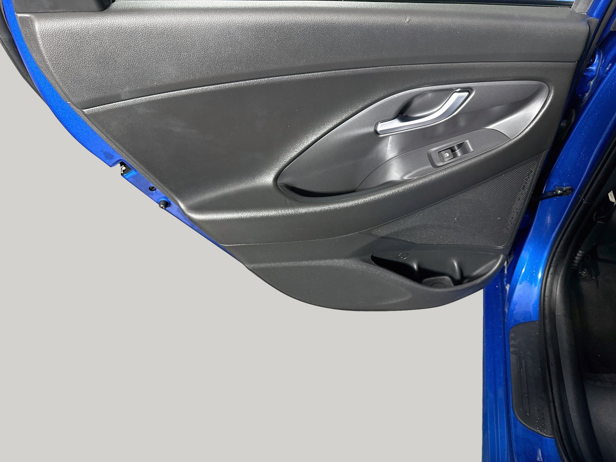 Used 2018 Hyundai Elantra GT FWD image 25