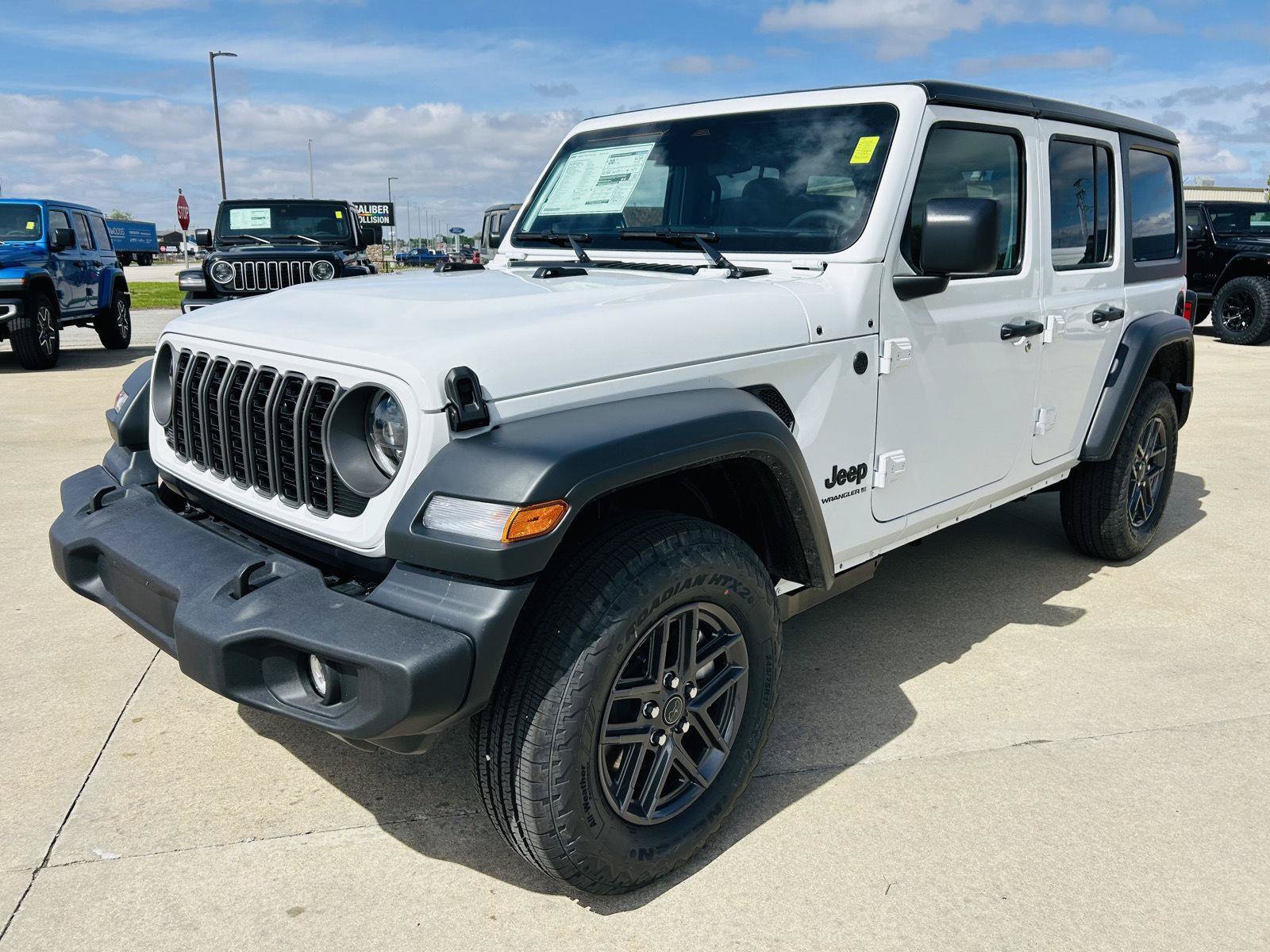 New 2026 Jeep Wrangler Unlimited Sport AWD/4WD image 30