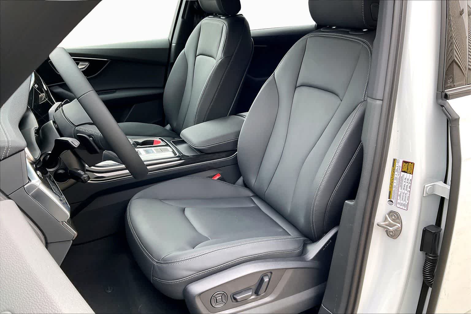 New 2026 Audi Q7 2.0T Premium AWD/4WD image 9