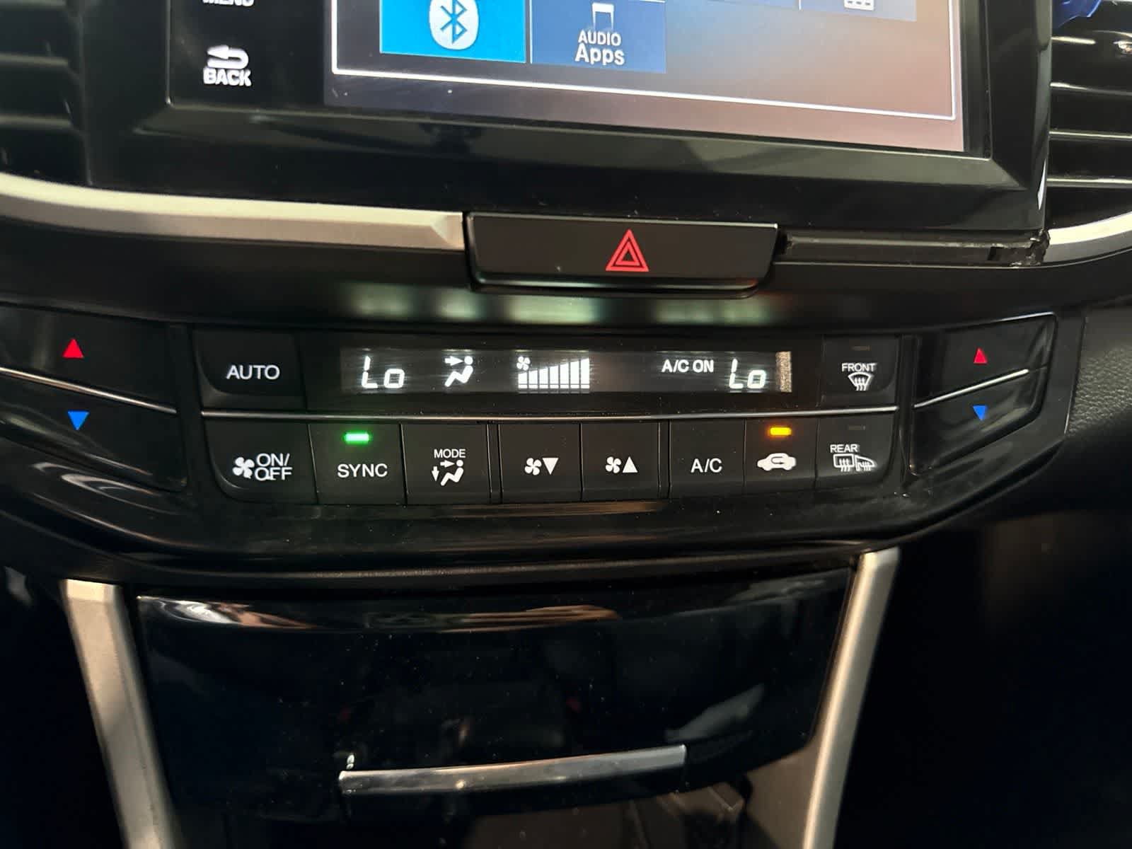 Used 2017 Honda Accord EX image 27