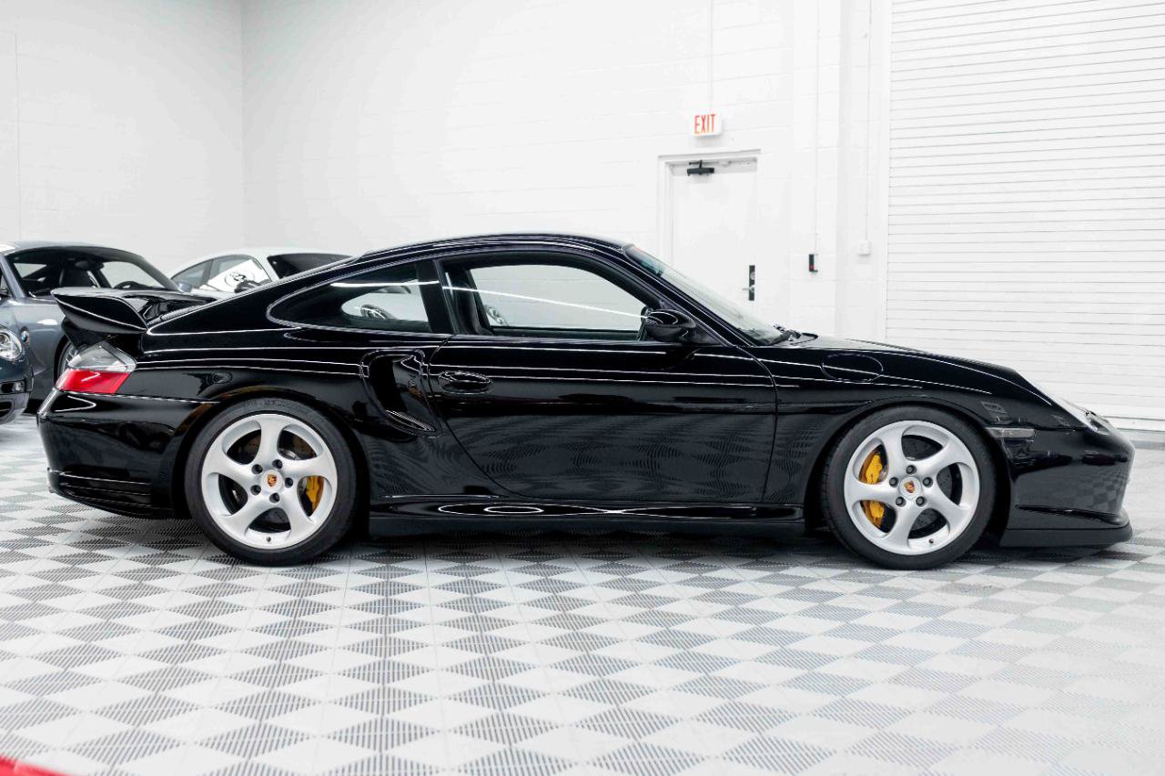 Used 2002 Porsche 911 GT2 RWD image 6