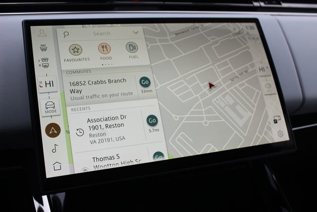 Used 2025 Land Rover Range Rover Sport Dynamic SE image 18