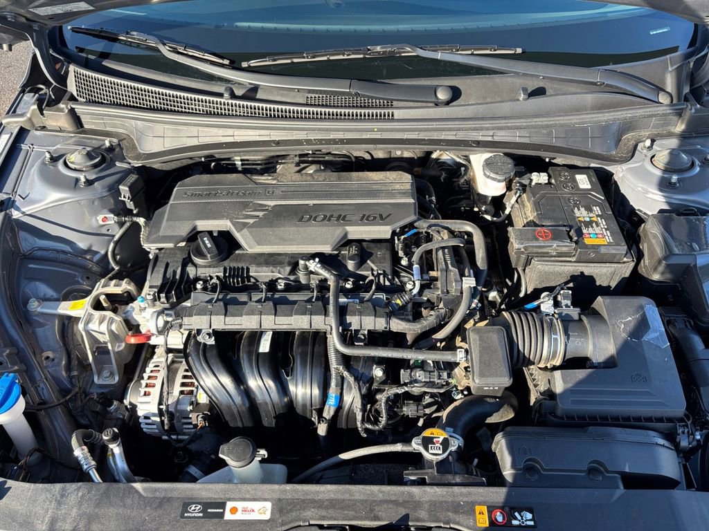 Used 2024 Hyundai Elantra SEL w/ Convenience Package image 25