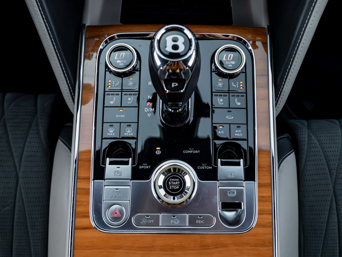 Certified 2023 Bentley Flying Spur S V8 AWD/4WD image 22