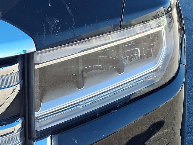 Certified 2023 GMC Acadia SLT image 9