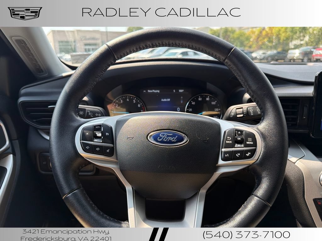 Used 2021 Ford Explorer XLT AWD/4WD image 5
