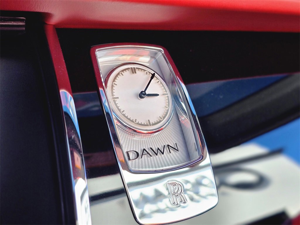 Used 2020 Rolls-Royce Dawn image 29