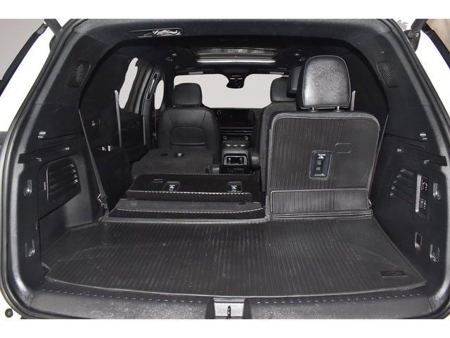 Used 2024 Chevrolet Traverse RS w/ LPO, Floor Liner Package AWD/4WD image 16