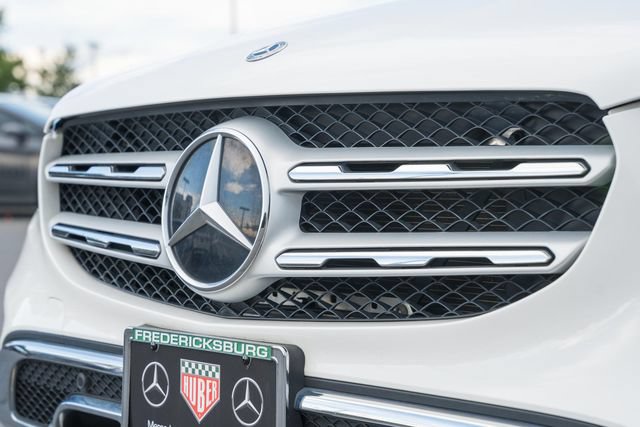 Certified 2022 Mercedes-Benz GLC 300 4MATIC w/ Premium Package Lite image 13