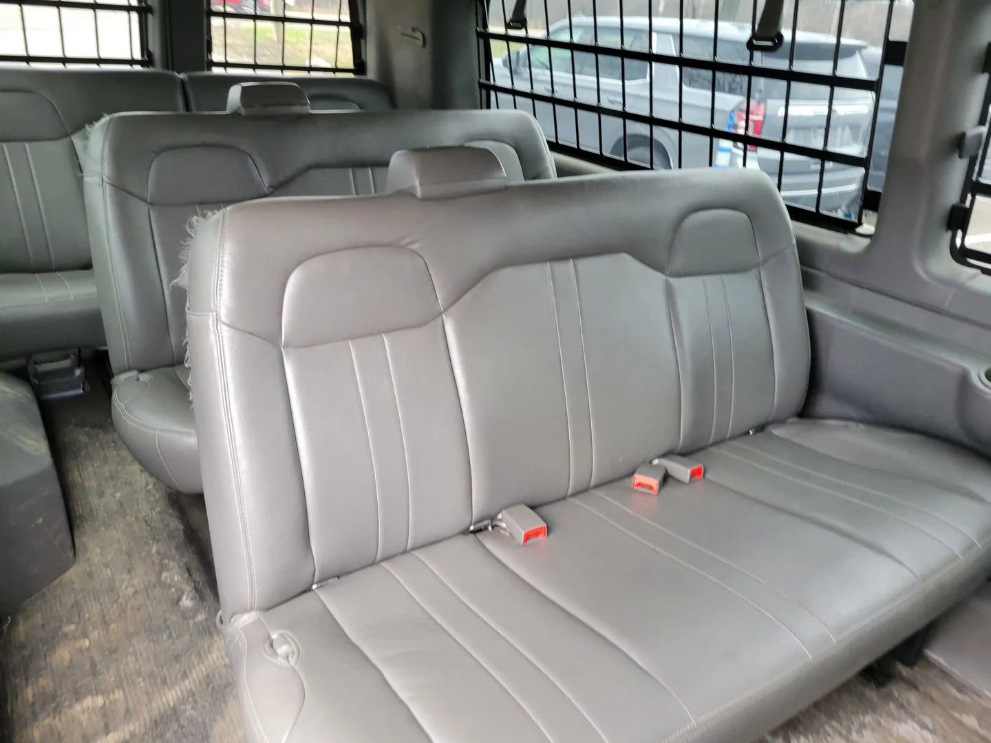 Used 2017 GMC Savana 3500 LS RWD image 11