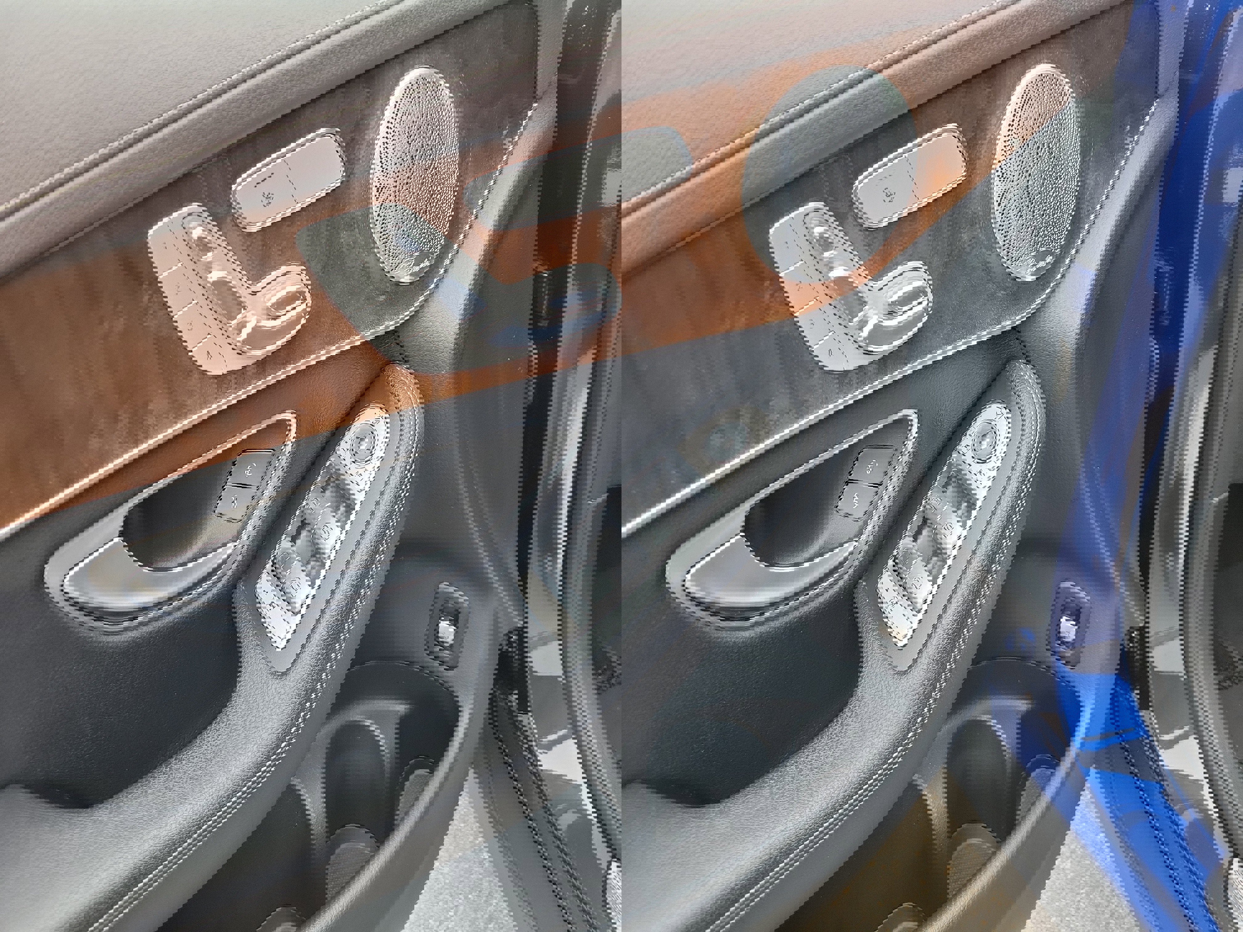 Used 2017 Mercedes-Benz GLC 300 4MATIC image 18