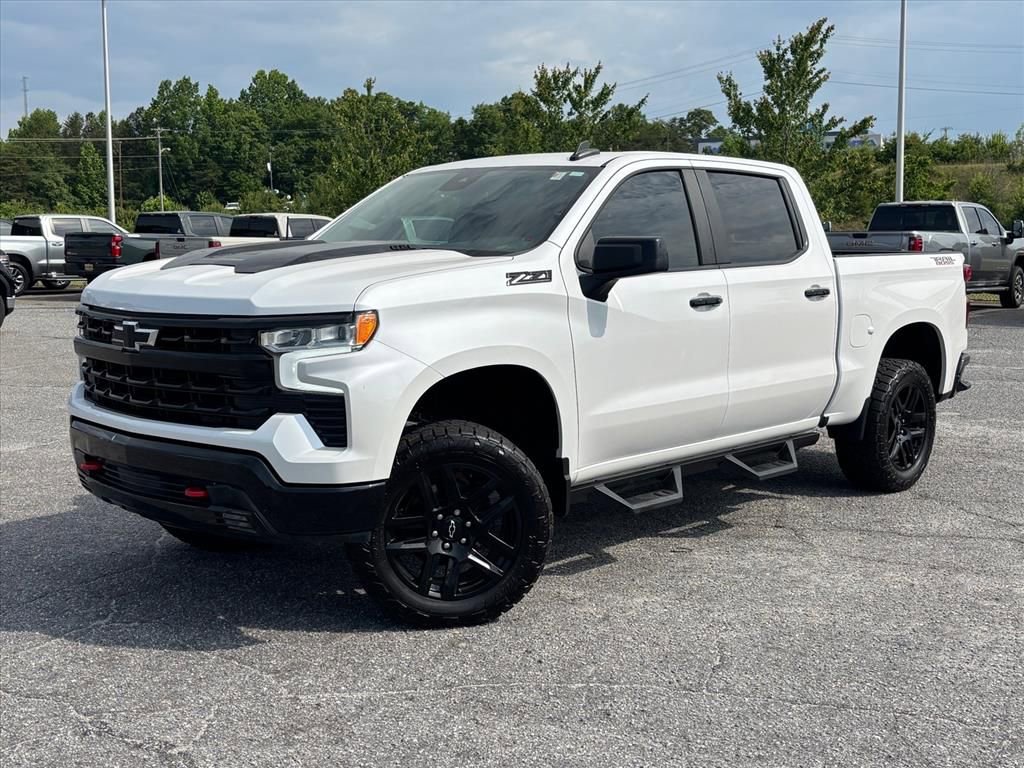 Used 2023 Chevrolet Silverado 1500 LT Trail Boss w/ Protection Package AWD/4WD image 2