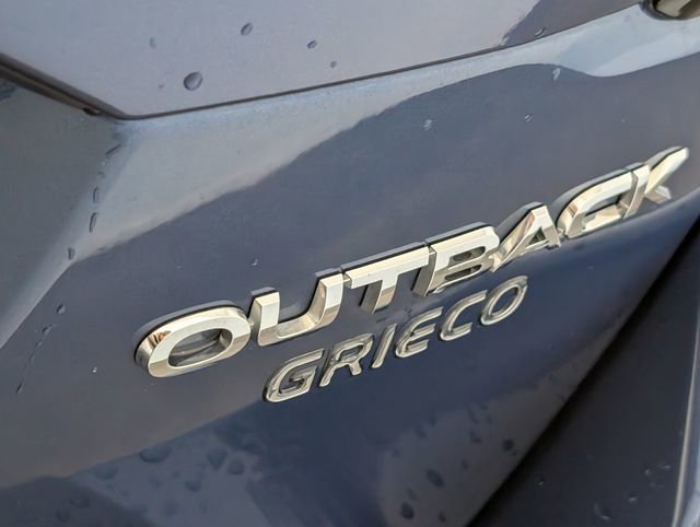 Used 2021 Subaru Outback Limited image 12