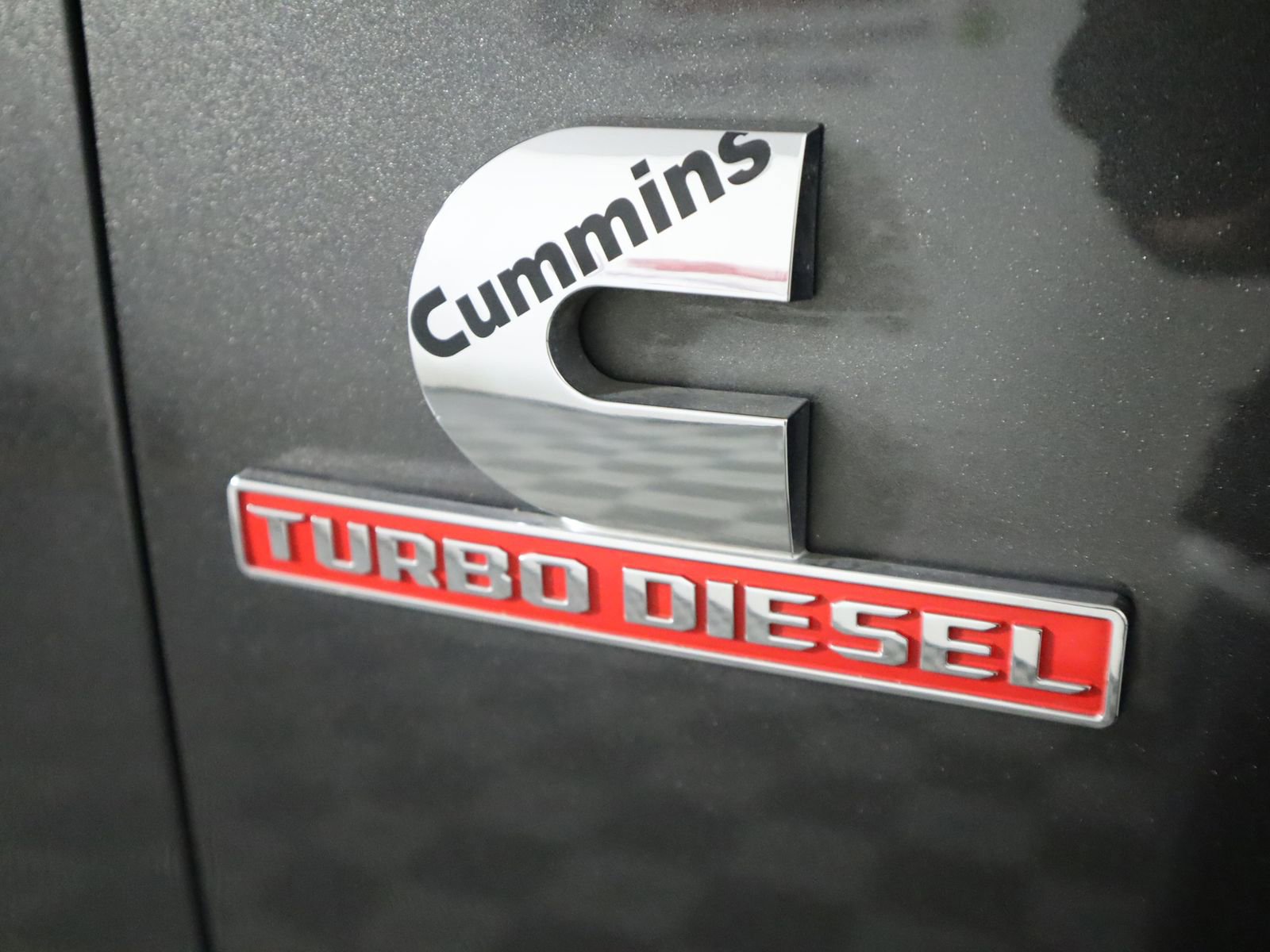 Used 2024 RAM 2500 Laramie image 12