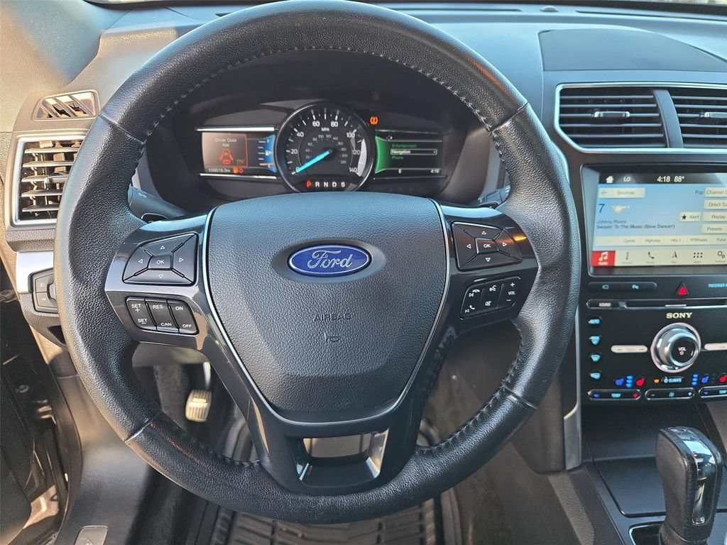 Used 2017 Ford Explorer Limited AWD/4WD image 36