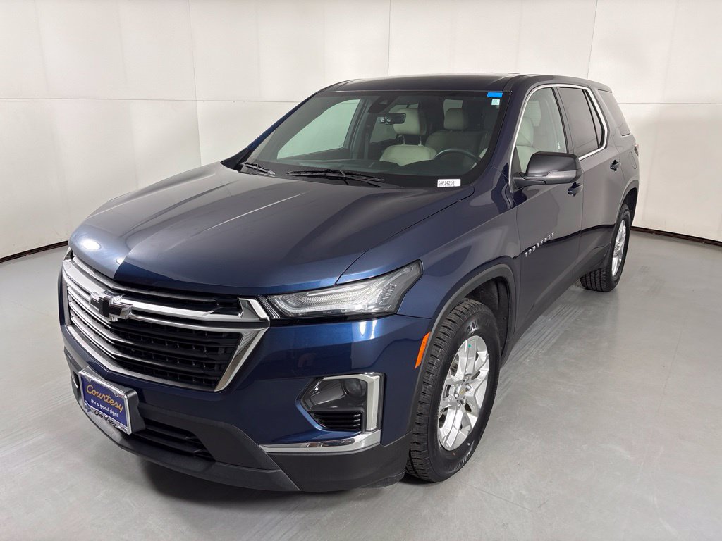 Used 2022 Chevrolet Traverse LS FWD image 5