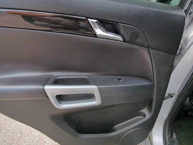 Used 2014 Chevrolet Captiva Sport LTZ FWD image 24