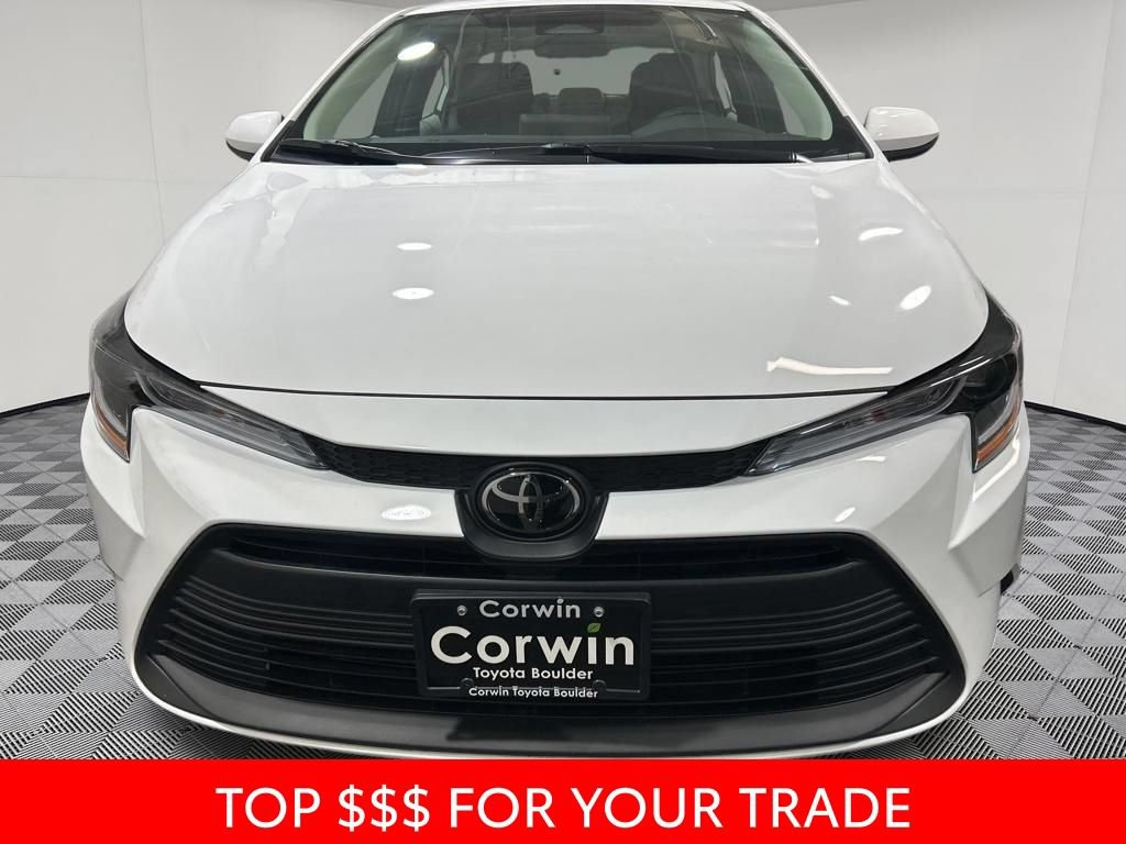 Used 2026 Toyota Corolla LE FWD image 2